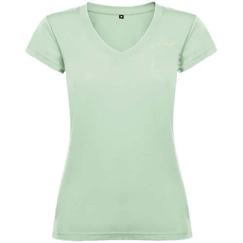 Victoria 155 g/m² damesshirt met V-hals en korte mouwen — drukvlak linker borst