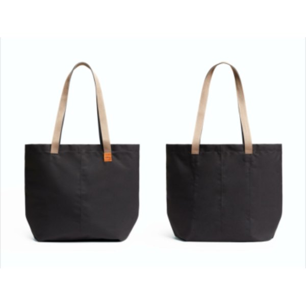 Bellroy Market Tote — drukvlak artikel achterzijde rechts