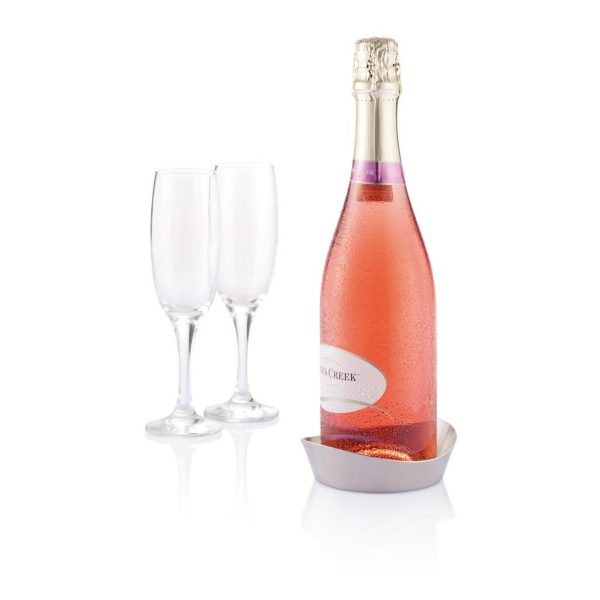 Airo Plate is een rvs druppelschaal die voorkomt dat wijn op uw tafel belandt terwijl u van een goed glas geniet. Geregistreerd ontwerp®